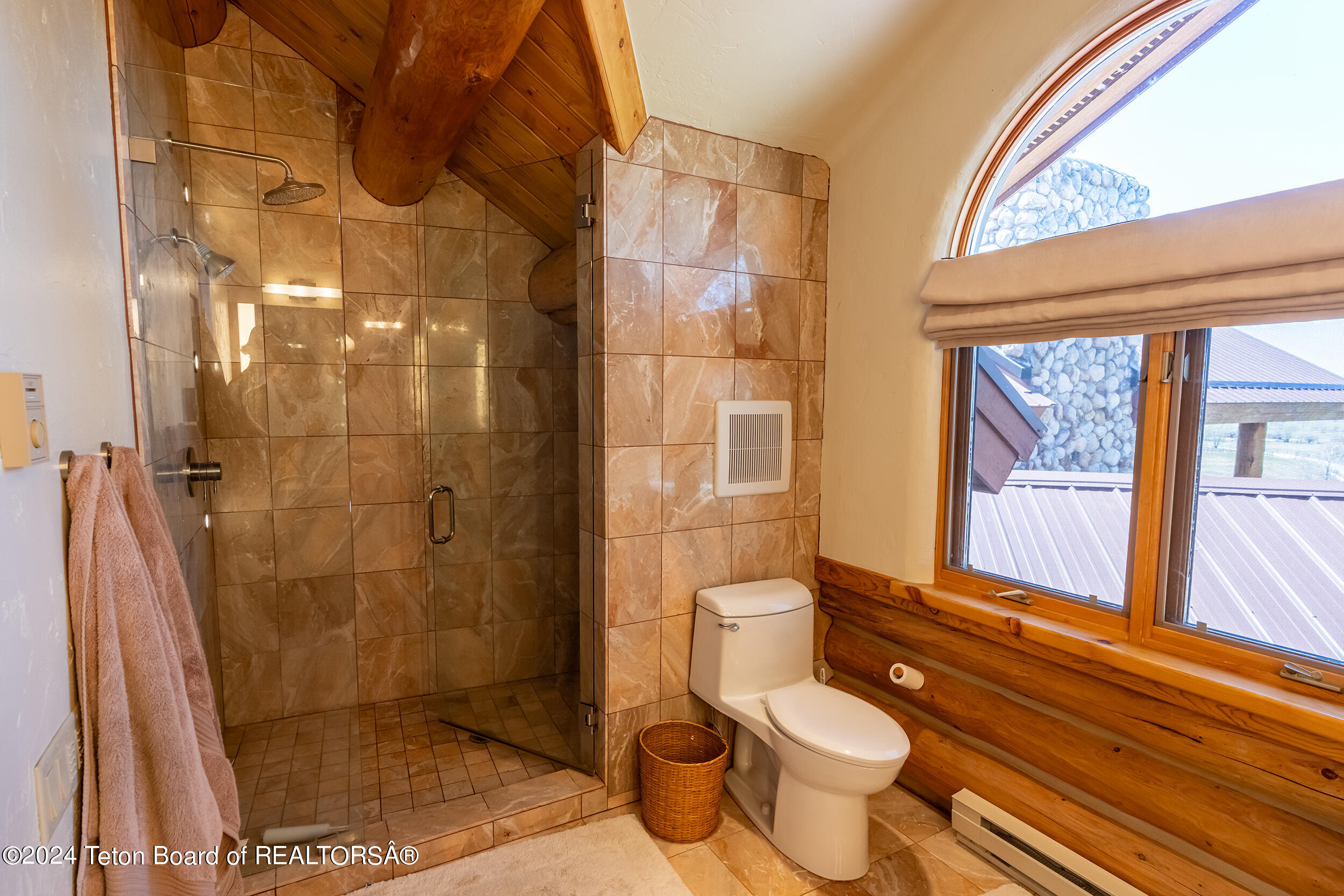 465 East Rigby Road Alta, WY 83414 - Photo 25 of 85 Master Bathroom