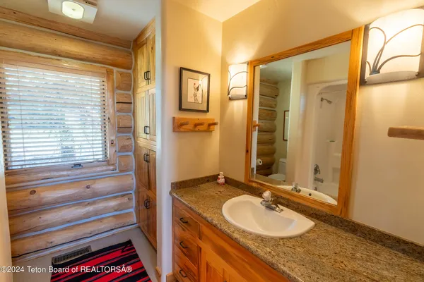 $8,690,000 | 465 East Rigby Road, Alta, WY 83414