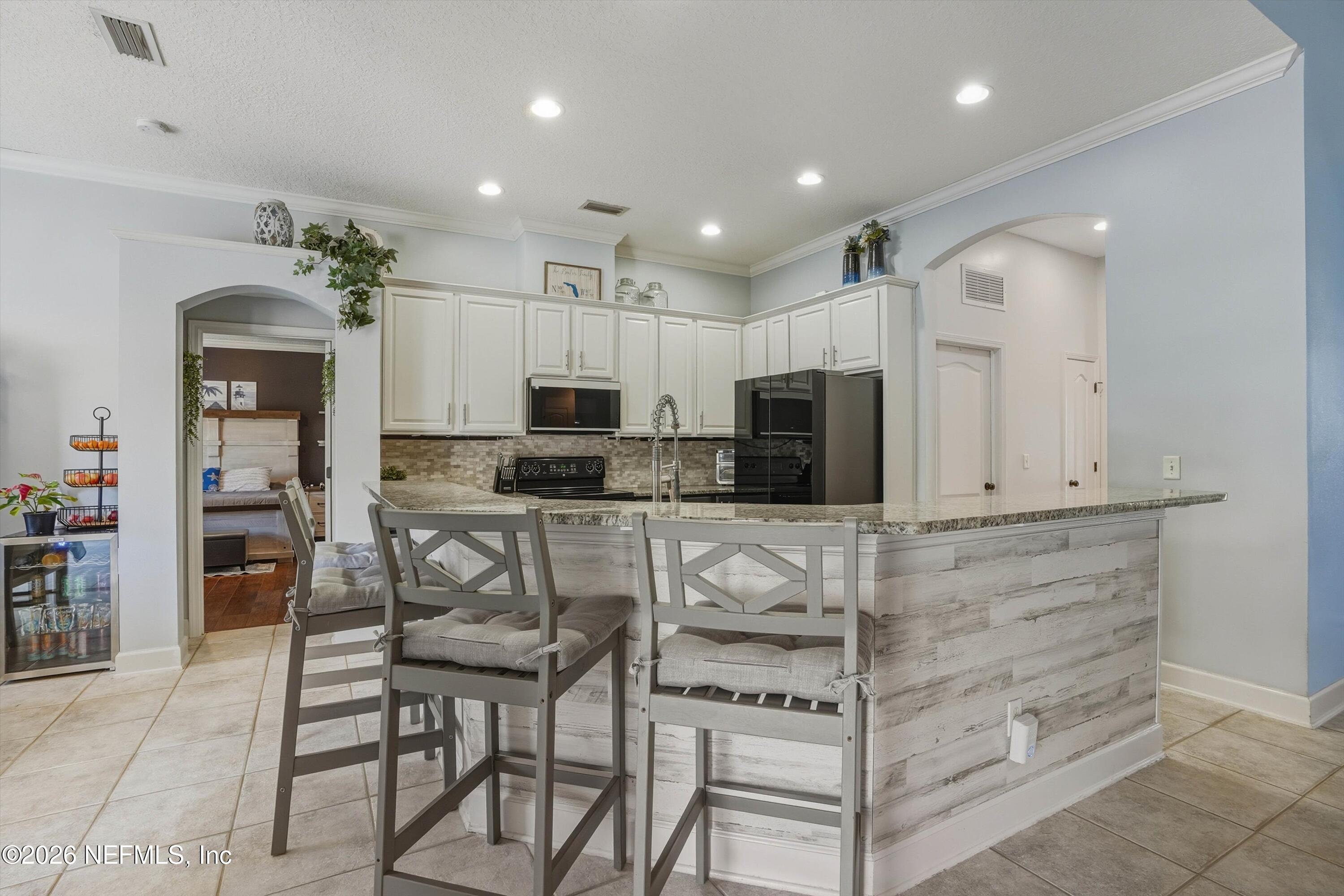 2918 Grande Oaks Way Fleming Island, FL 32003 - Photo 11 of 54 Kitchen
