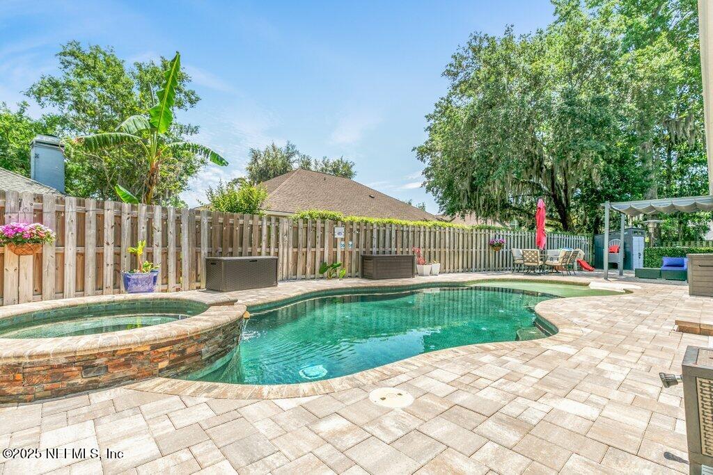 2918 Grande Oaks Way Fleming Island, FL 32003 - Photo 19 of 54 Pool / Hot Tub