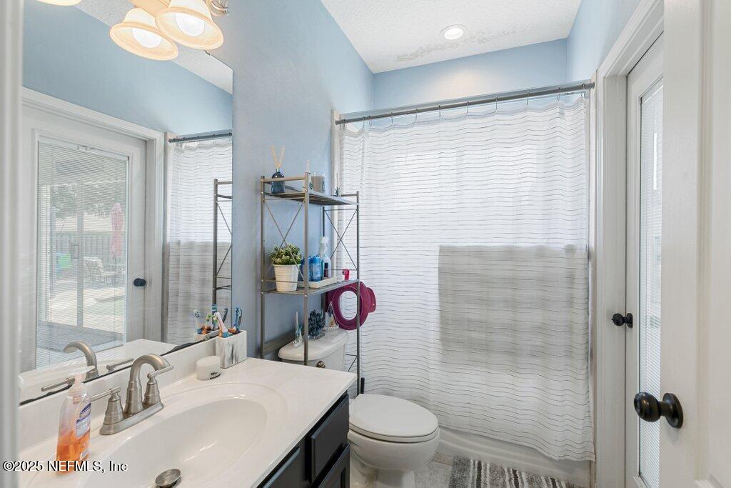 2918 Grande Oaks Way Fleming Island, FL 32003 - Photo 21 of 82 Bathroom 2
