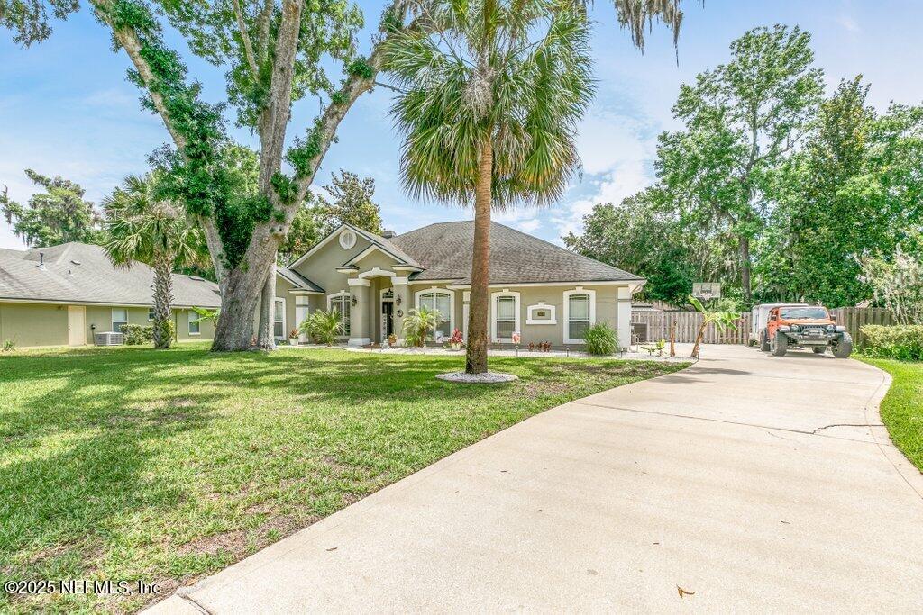 2918 Grande Oaks Way Fleming Island, FL 32003 - Photo 33 of 82 Large Driveway