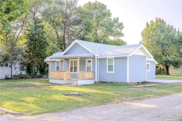 $119,500 | 917 Adams Street, Fredonia, KS 66736