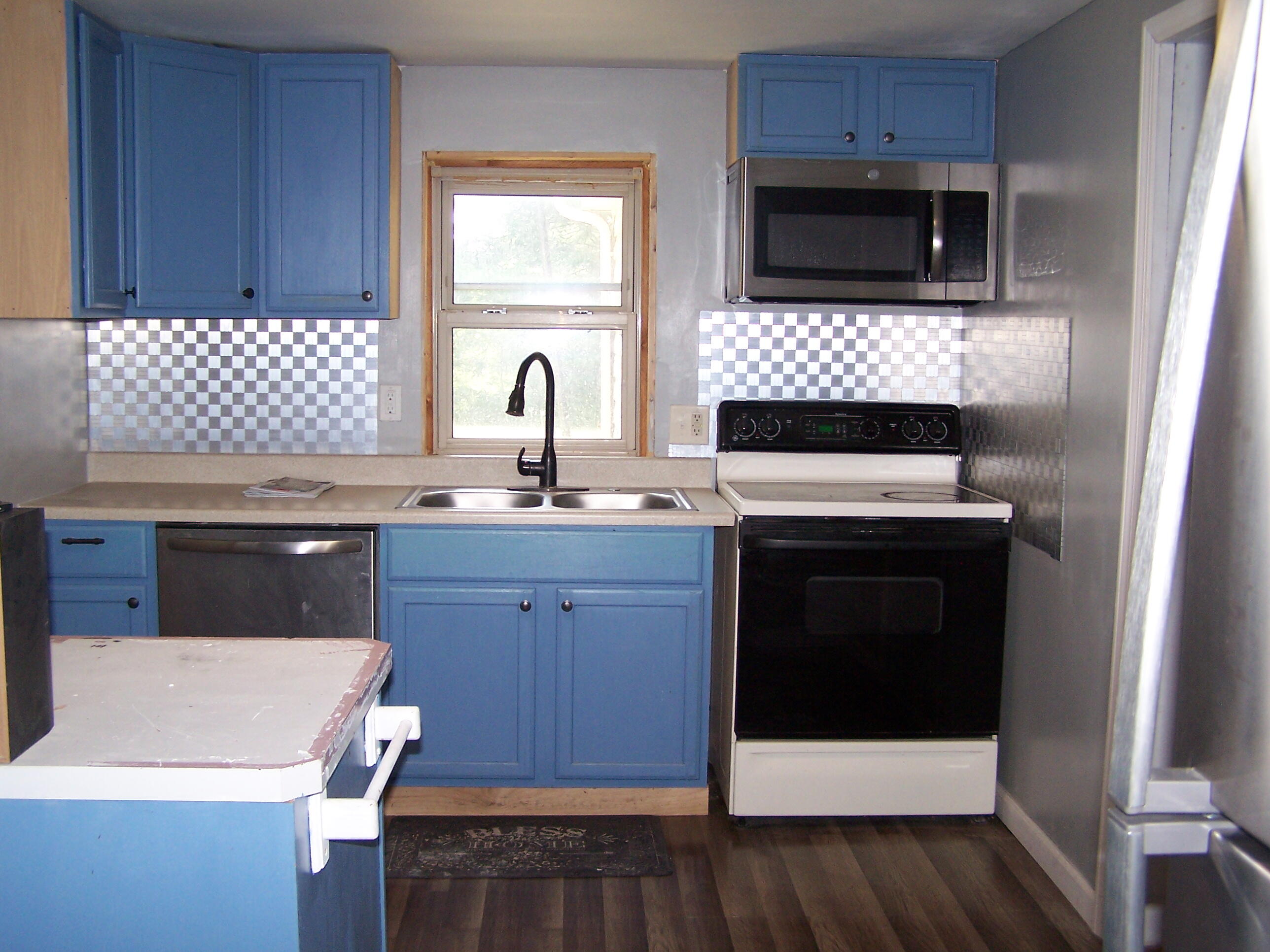 2744 West Wind Road Fincastle, VA 24090 - Photo 2 of 17 100_3176