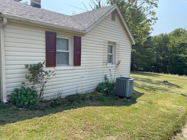 2744 West Wind Road Fincastle, VA 24090 - Photo 14 of 17 IMG_3262