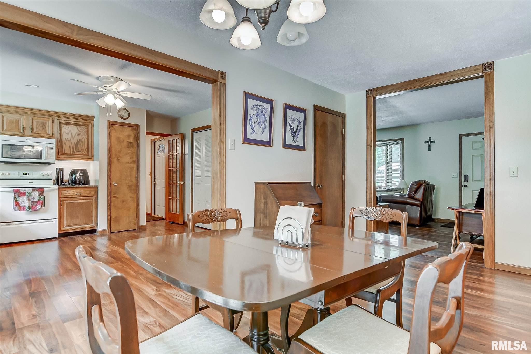 42 Woods Mill Road Sherman, IL 62684 - Photo 10 of 41 Gallery Image 10