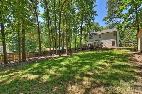 $440,000 | 6000 Burnt Mill Run, Matthews, NC 28104