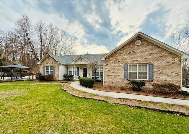 157 Calvin Street High Point, NC 27262 - Photo 2 of 25