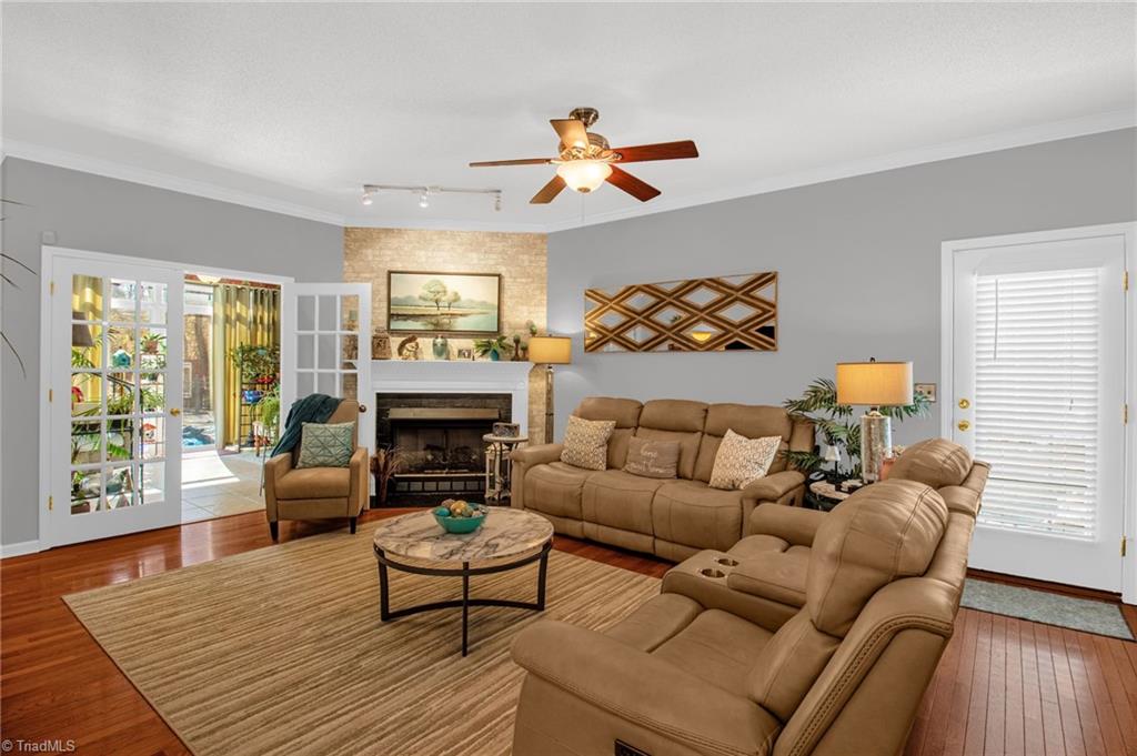 157 Calvin Street High Point, NC 27262 - Photo 8 of 25