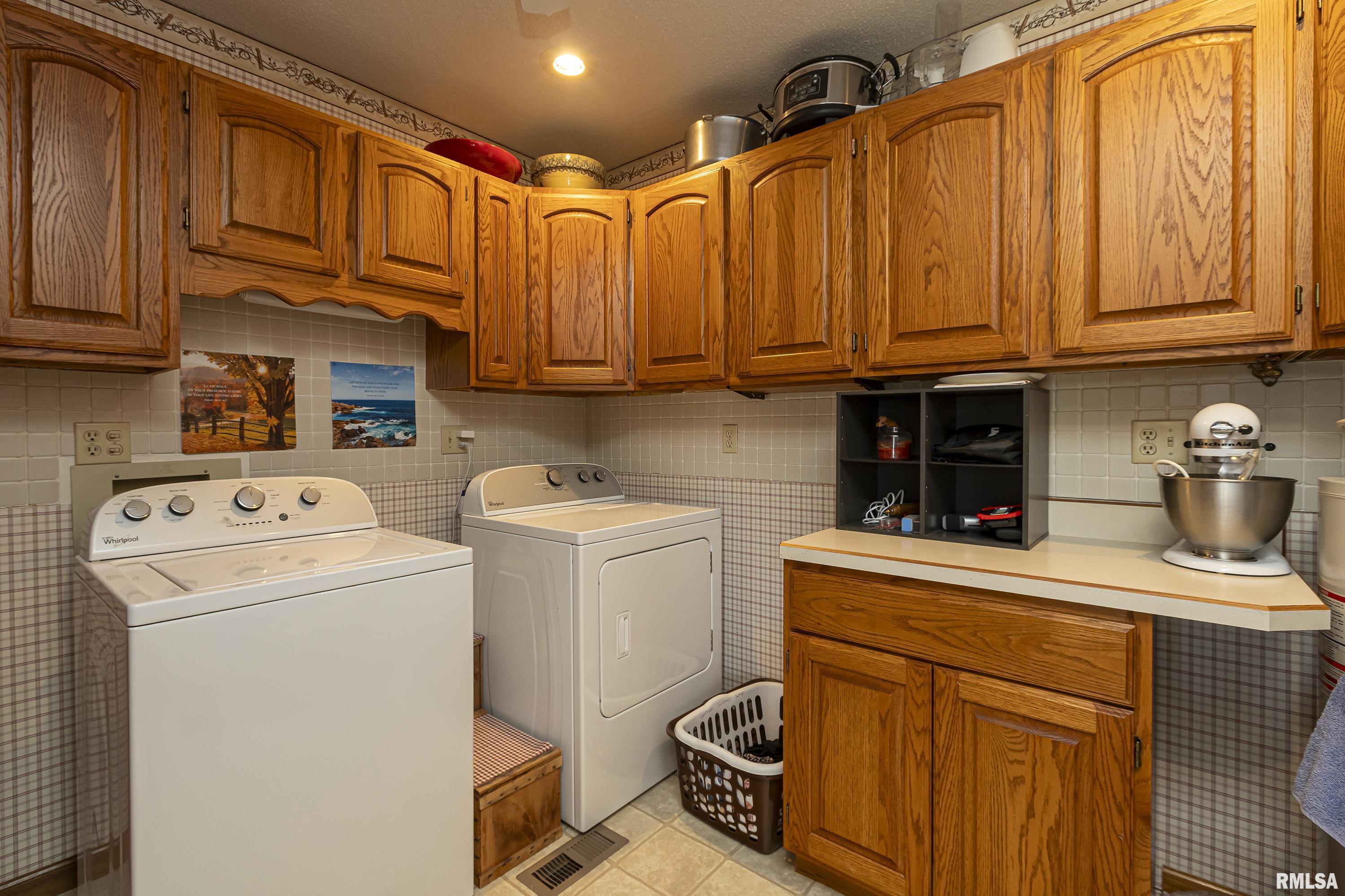 12040 Deer Run Road Marion, IL 62959 - Photo 24 of 36 Gallery Image 24