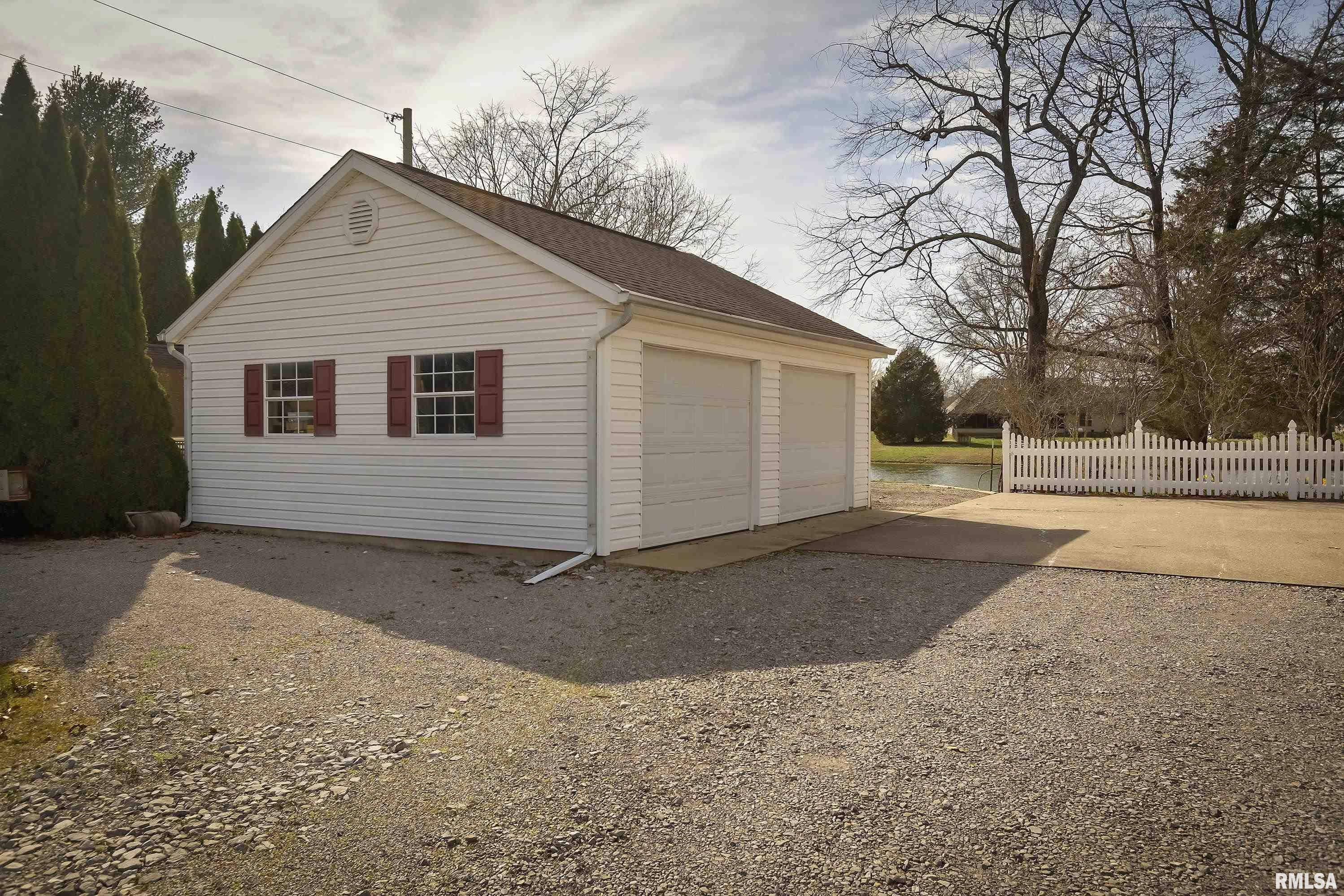 12040 Deer Run Road Marion, IL 62959 - Photo 25 of 36 Gallery Image 25