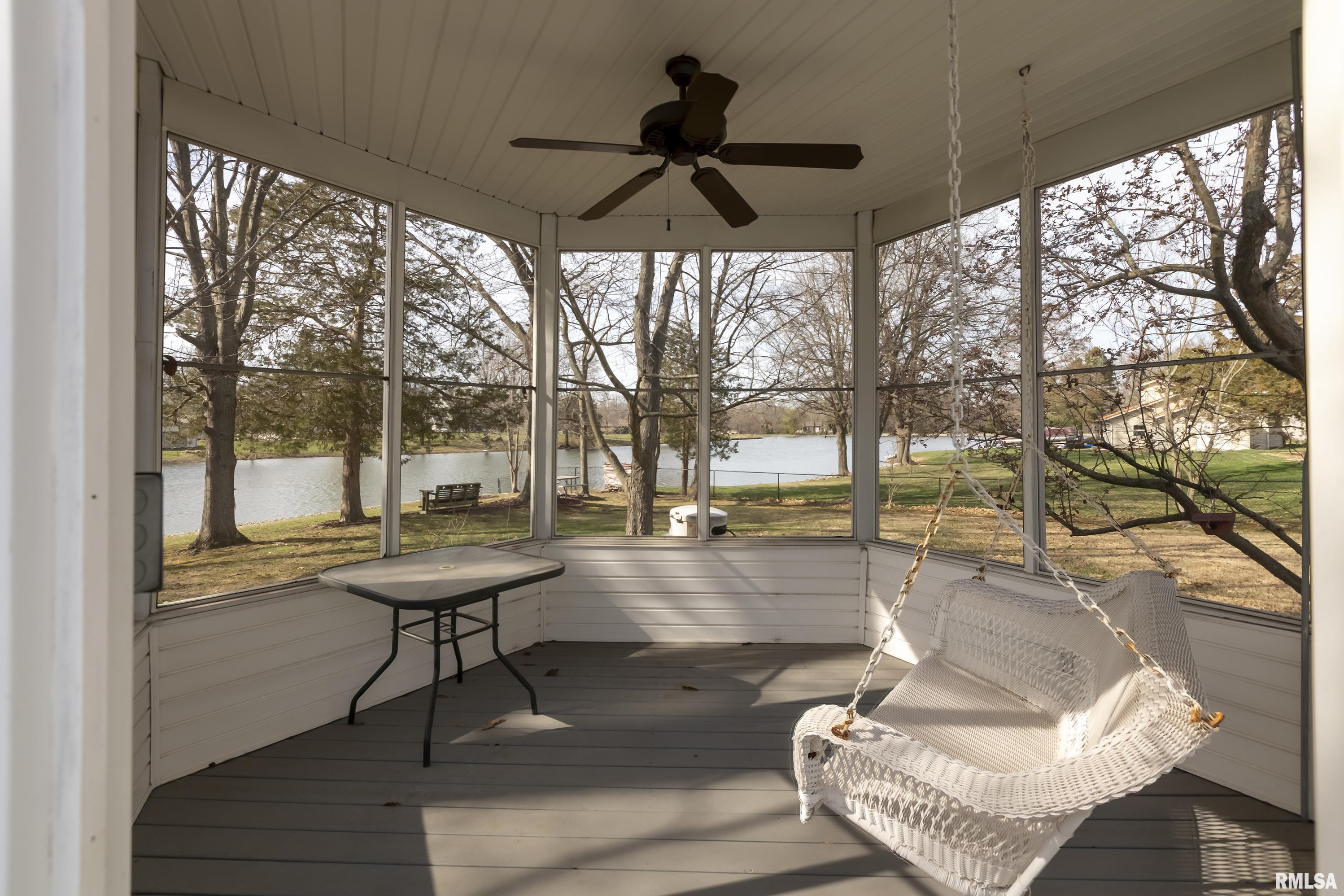 12040 Deer Run Road Marion, IL 62959 - Photo 28 of 36 Gallery Image 28