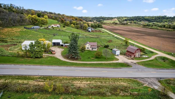 $355,000 | 10443 State Highway 30, Chatfield, MN 55923