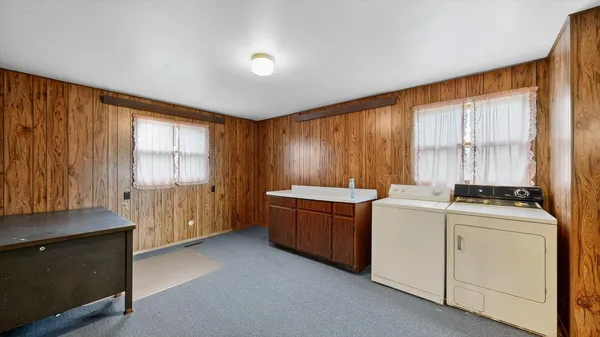 $355,000 | 10443 State Highway 30, Chatfield, MN 55923