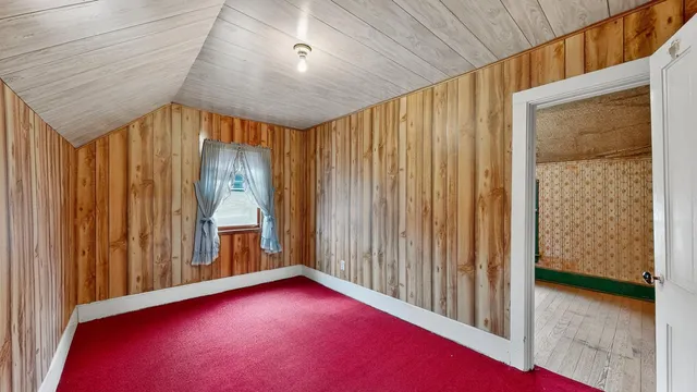 $375,000 | 10443 State Highway 30, Chatfield, MN 55923