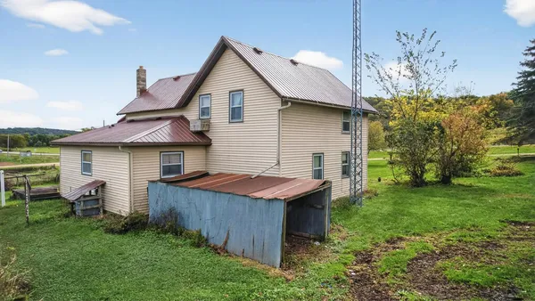 $355,000 | 10443 State Highway 30, Chatfield, MN 55923