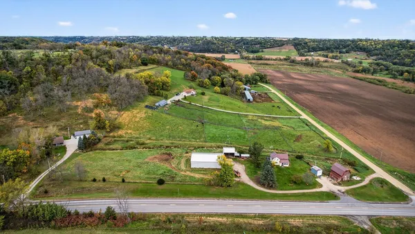 $355,000 | 10443 State Highway 30, Chatfield, MN 55923