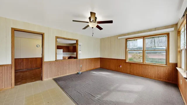 $375,000 | 10443 State Highway 30, Chatfield, MN 55923