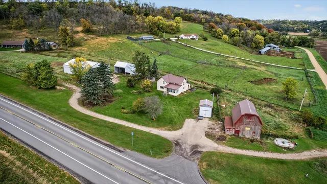 $375,000 | 10443 State Highway 30, Chatfield, MN 55923