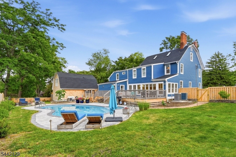 54 East Main Street Mendham, NJ 07945 - Photo 34 of 46