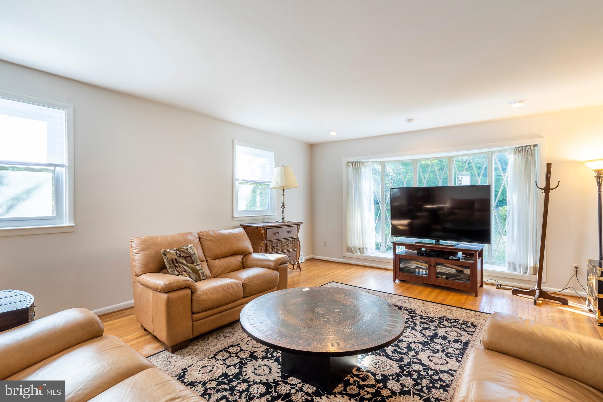 434 Ballytore Road Wynnewood, PA 19096 - Photo 3 of 30