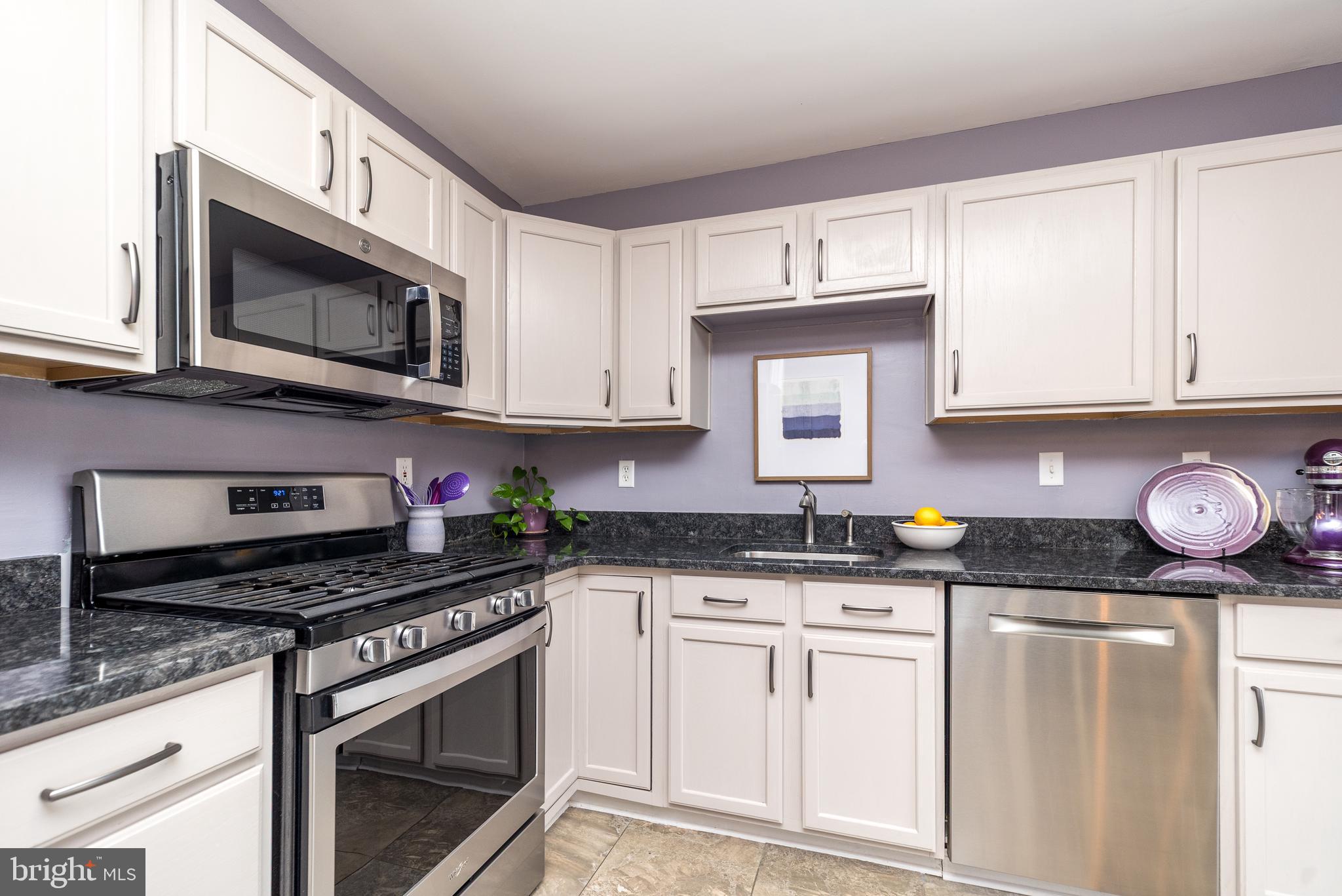 1471 Sweetbriar Drive Jamison, PA 18929 - Photo 15 of 35 Updated Appliances