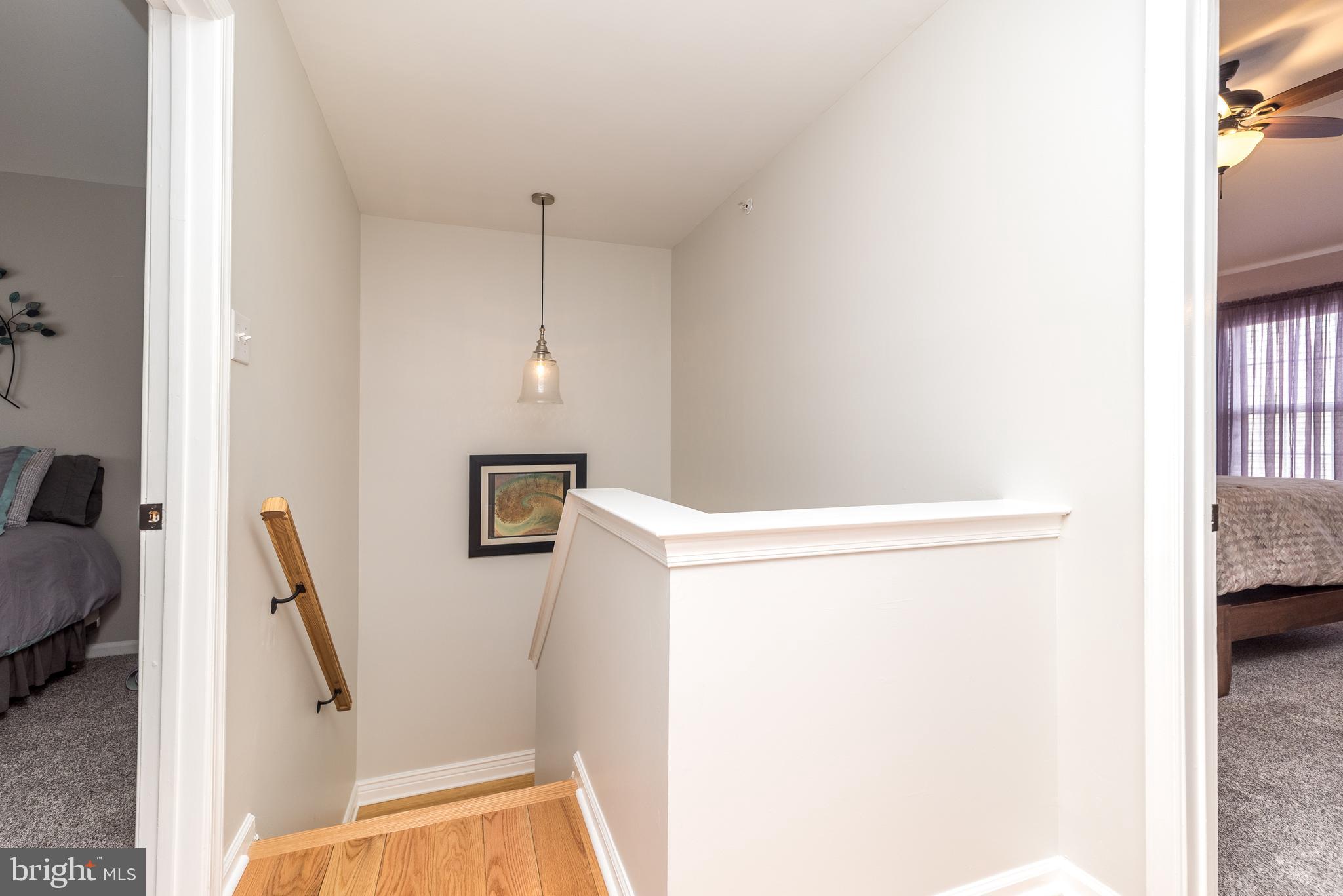 1471 Sweetbriar Drive Jamison, PA 18929 - Photo 18 of 35 Oak stairway to 2nd level