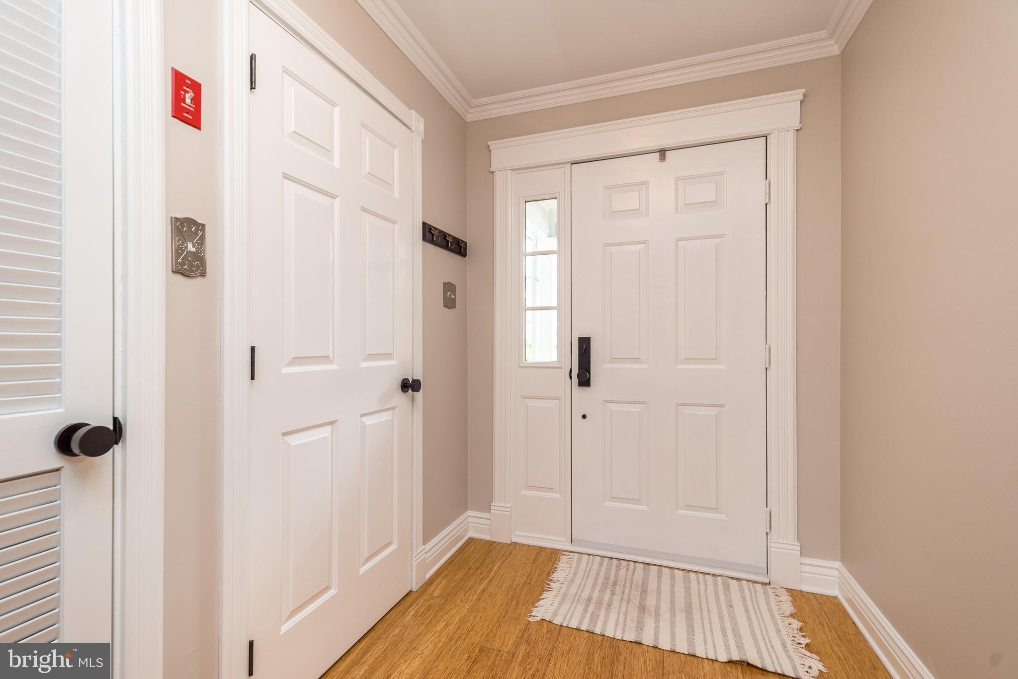 1471 Sweetbriar Drive Jamison, PA 18929 - Photo 4 of 35 Foyer