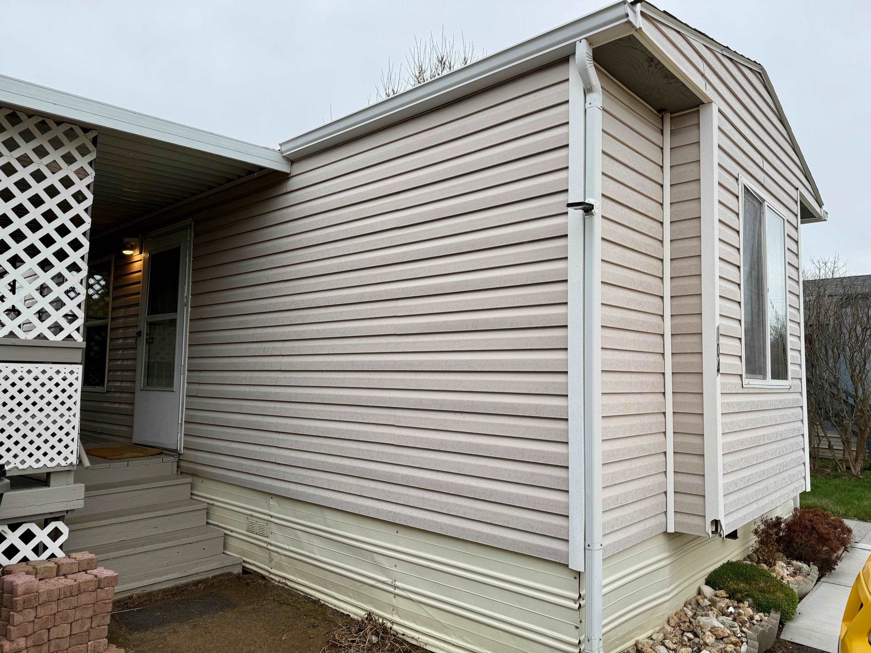 2201 North Craig Road, Unit 104 Spokane, WA 99224 - Photo 2 of 17 Gallery Image 2