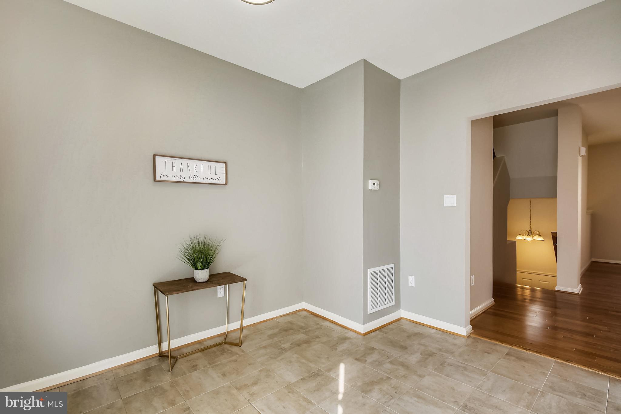 12157 Amber Ridge Circle Germantown, MD 20876 - Photo 15 of 36 Dining Area at Kitchen