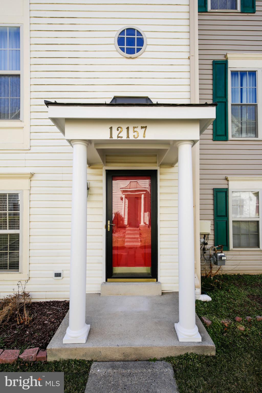 12157 Amber Ridge Circle Germantown, MD 20876 - Photo 5 of 36 Front door porch