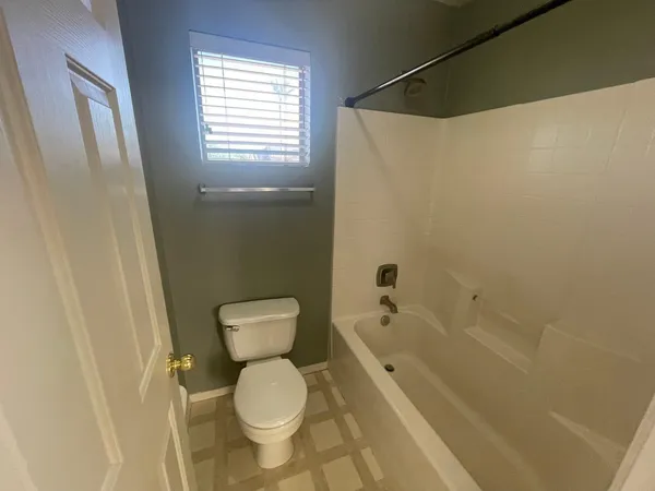 $2,800 | 1053 West Bruce Avenue, Gilbert, AZ 85233