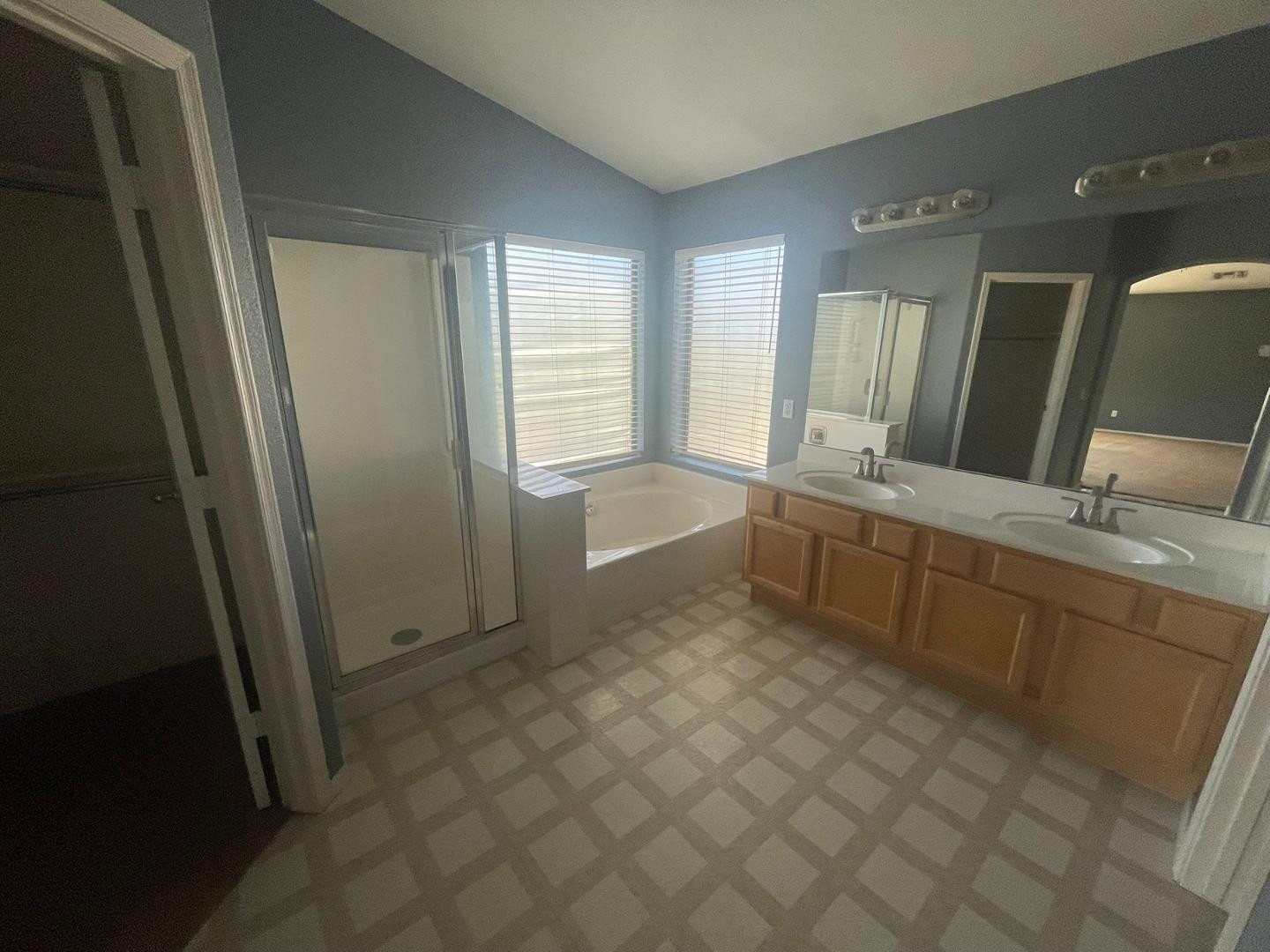 1053 West Bruce Avenue Gilbert, AZ 85233 - Photo 16 of 18 Photo #16