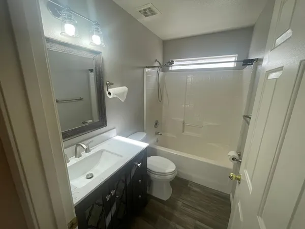 $2,800 | 1053 West Bruce Avenue, Gilbert, AZ 85233
