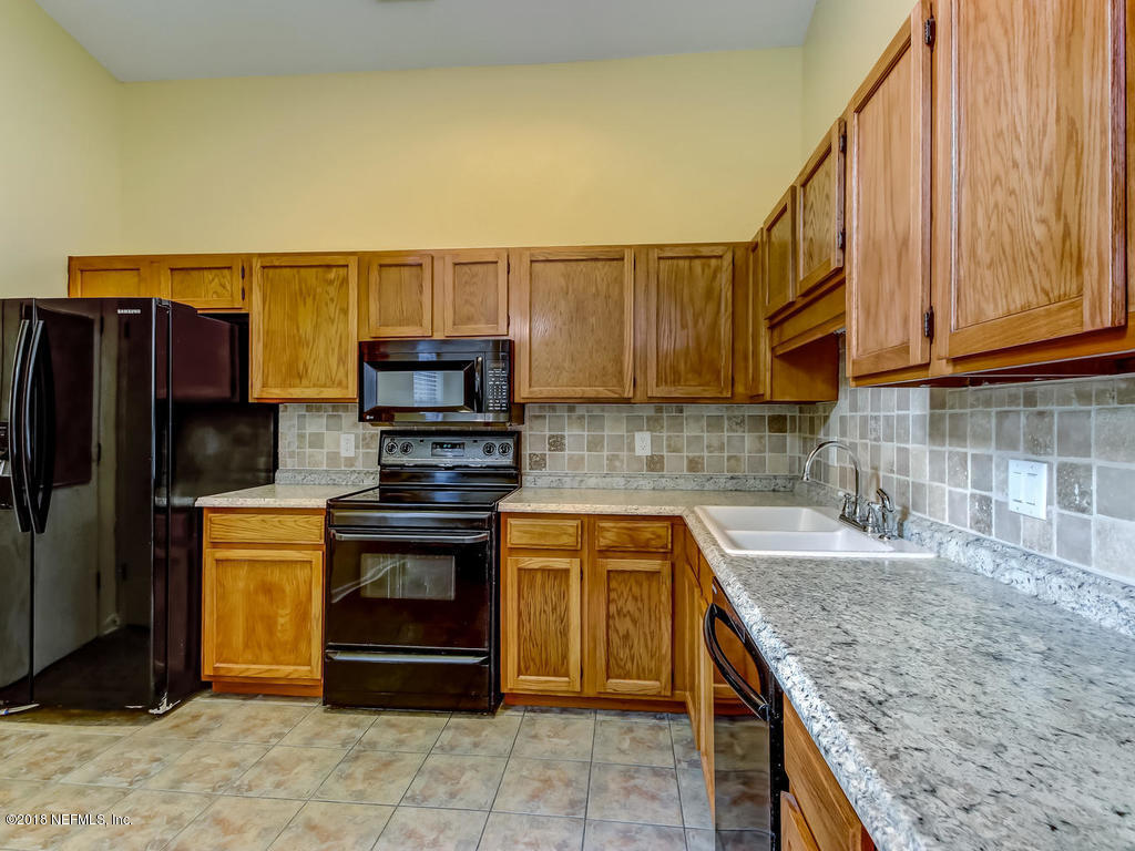 5335 Raccoon Ridge Court Jacksonville, FL 32258 - Photo 12 of 32 5335 Raccoon Ridge Ct-016-43-Kitchen-MLS