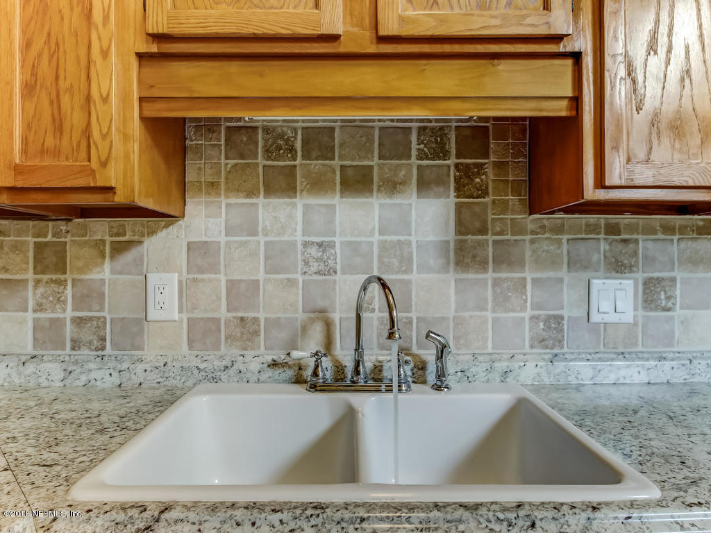 5335 Raccoon Ridge Court Jacksonville, FL 32258 - Photo 13 of 32 5335 Raccoon Ridge Ct-017-16-Kitchen-MLS