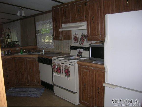 176 Clements Circle Rutherfordton, NC 28139 - Photo 7 of 23 Gallery Image 7