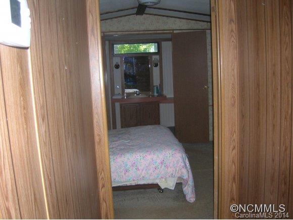 176 Clements Circle Rutherfordton, NC 28139 - Photo 9 of 23 Gallery Image 9