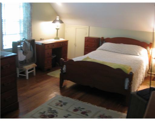 59 Edgehill Road Warwick, RI 02889 - Photo 10 of 11 Bedroom.
