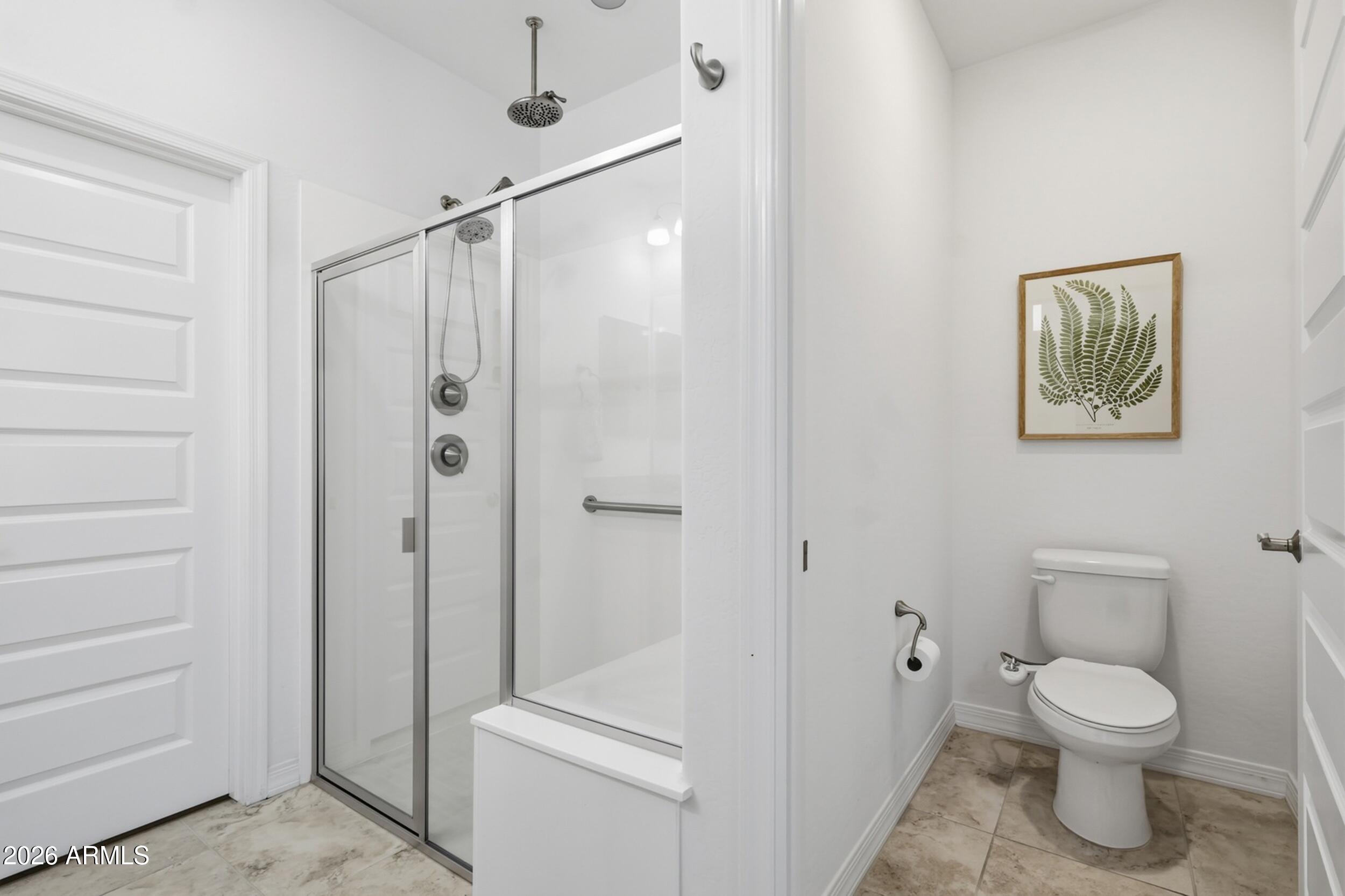 5823 South Del Rancho Mesa, AZ 85212 - Photo 19 of 42 Primary Bathroom