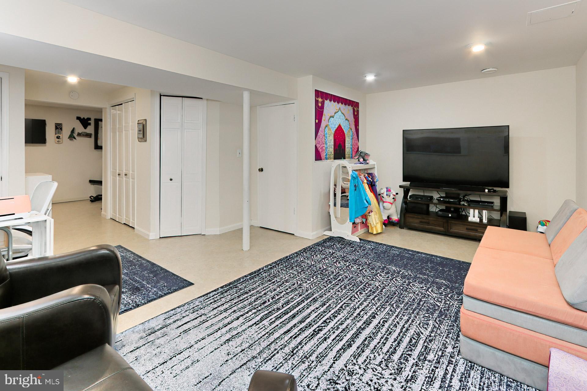 2404 Wanda Way Reston, VA 20191 - Photo 28 of 34 Access to the Storage Room and Laundry