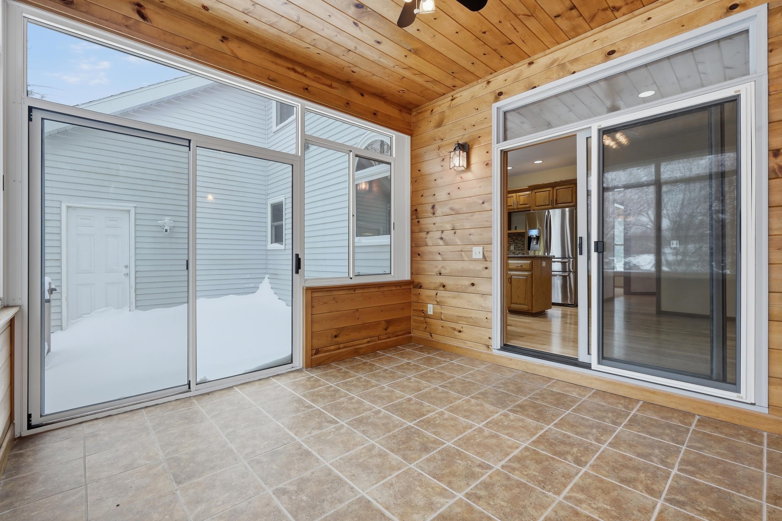 5948 Woods Edge Road Fitchburg, WI 53711 - Photo 15 of 53