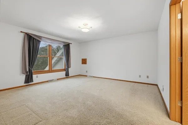 $749,900 | 5948 Woods Edge Road, Fitchburg, WI 53711