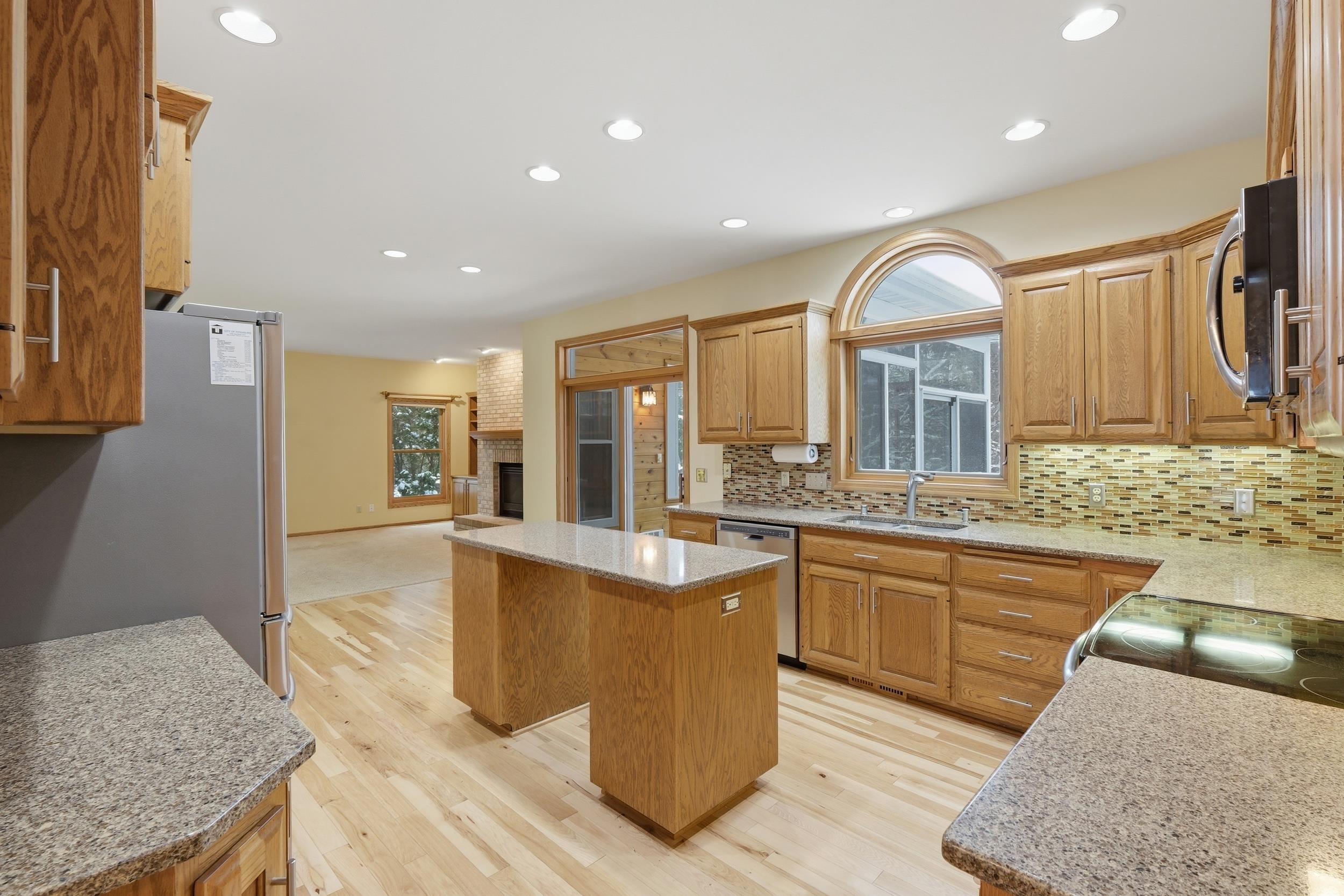 5948 Woods Edge Road Fitchburg, WI 53711 - Photo 3 of 53