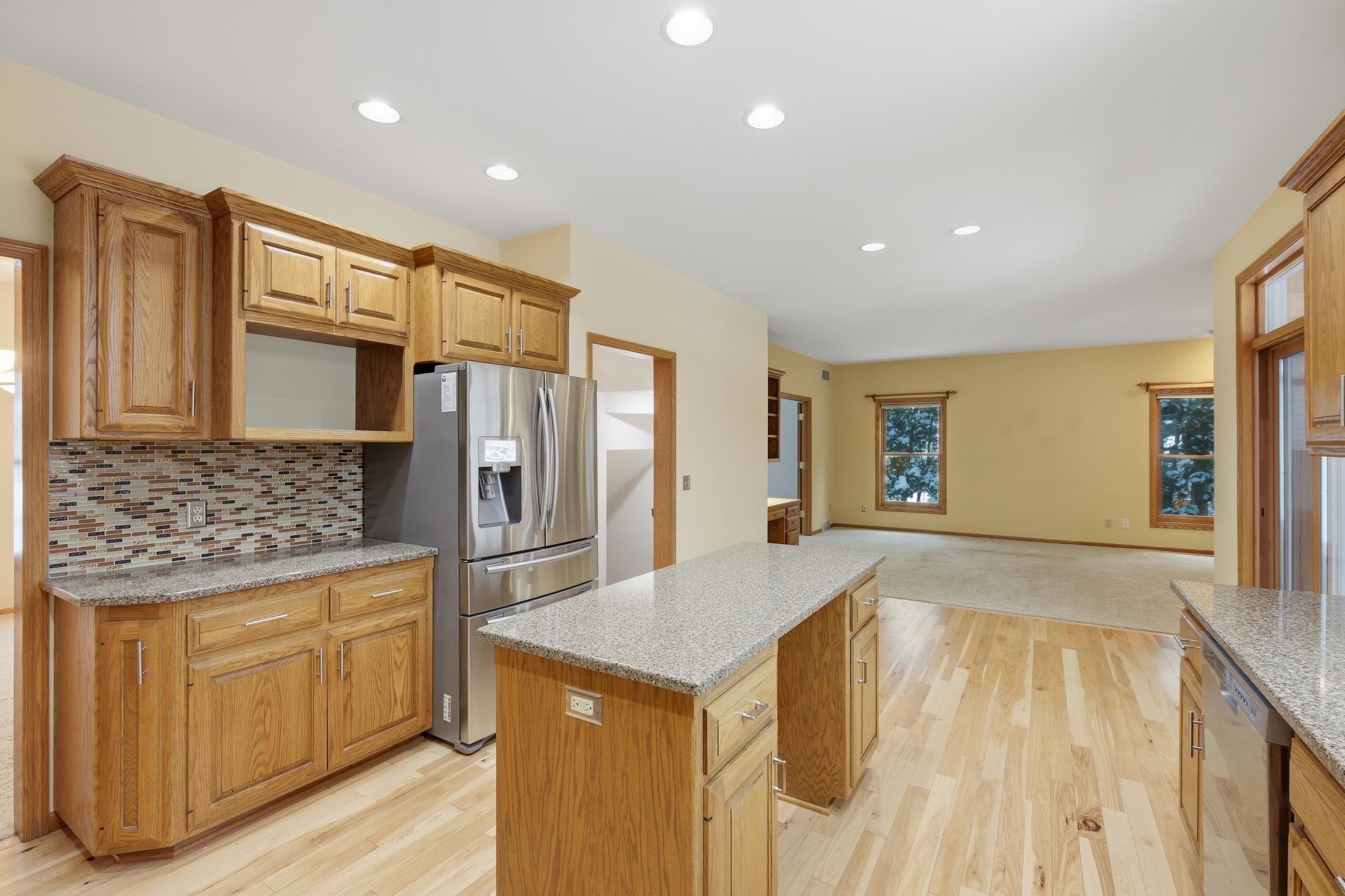 5948 Woods Edge Road Fitchburg, WI 53711 - Photo 4 of 53