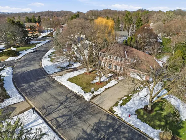 $749,900 | 5948 Woods Edge Road, Fitchburg, WI 53711