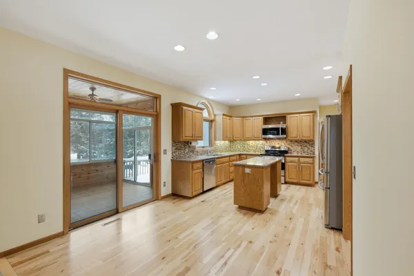 $749,900 | 5948 Woods Edge Road, Fitchburg, WI 53711