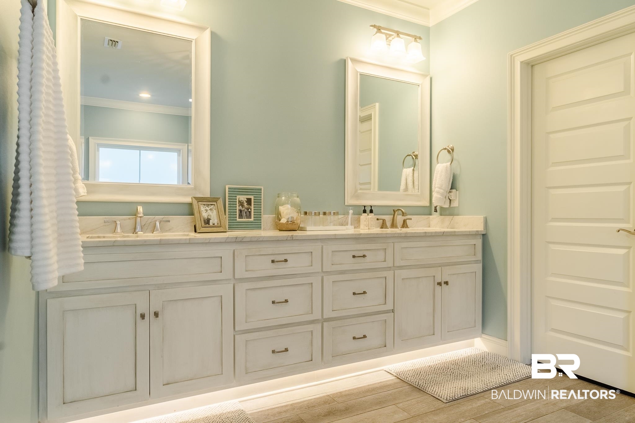 7235 Raleigh Way Mobile, AL 36695 - Photo 19 of 52 Full bathroom with ornamental molding, a sink, visible vents, double vanity, and wood finished floors
