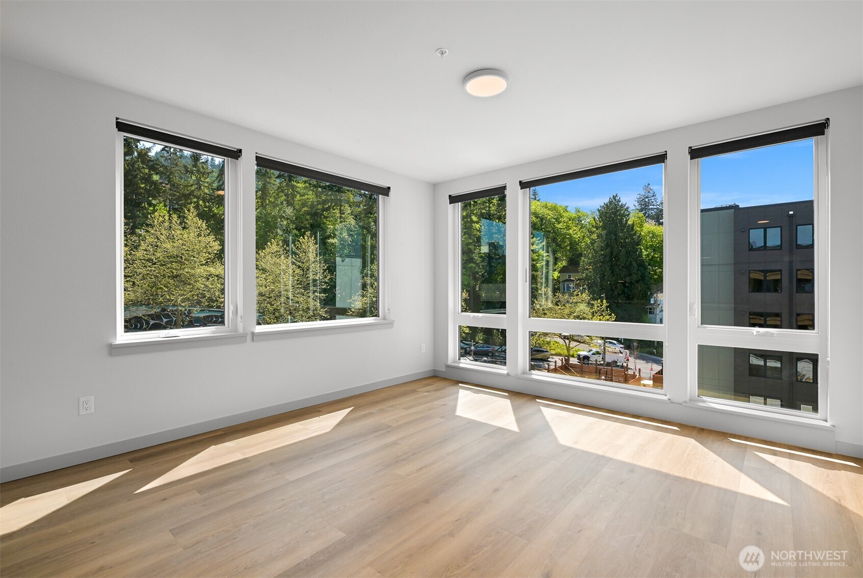 820 North State Street, Unit 521 Bellingham, WA 98225 - Photo 3 of 26