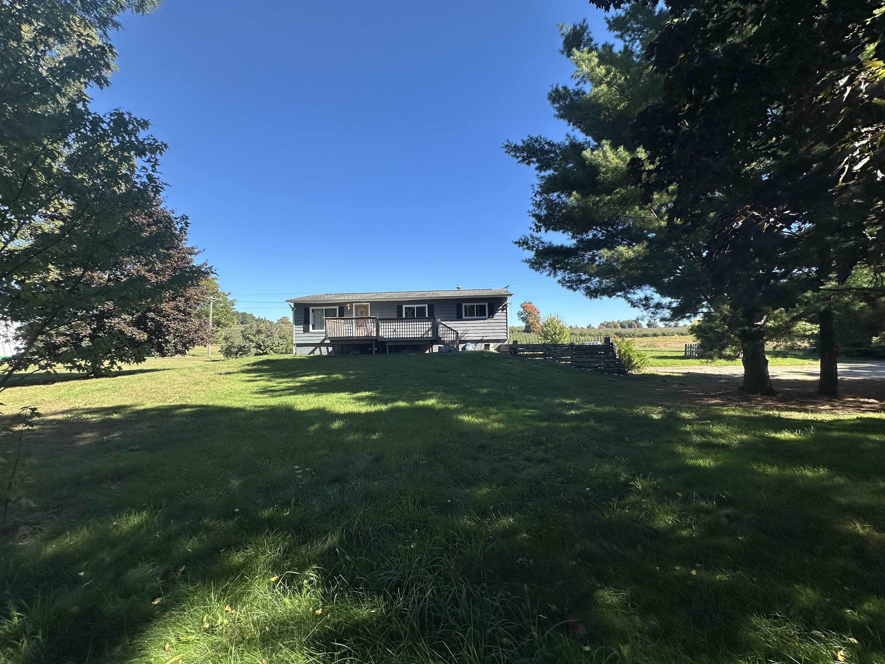 10874 Munro Road Williamsburg, MI 49690 - Photo 36 of 36 1939138-3e5e39f0-d46a-466e-80ff-df3010666478.JPG